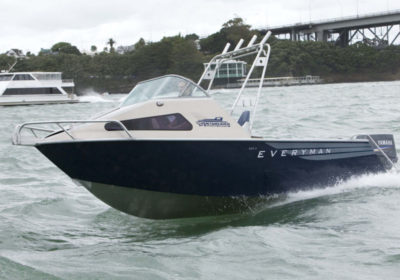 Everyman 5m50 semi cabine (Y550C)